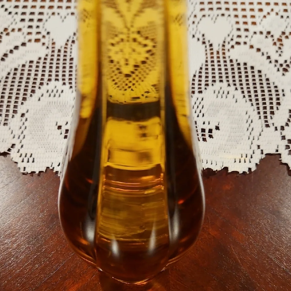 VTG L.E. Smith Amber Swung Glass Vase MCM 6-Petal Footed Base, UV Reactive